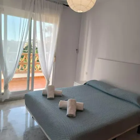 White At Island Resort Sitio de Calahonda Exterior photo